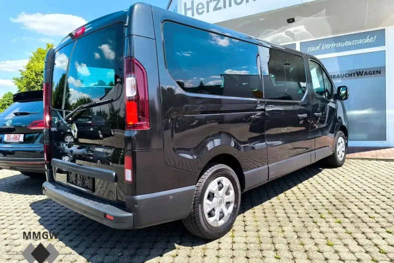 Renault Trafic din 2023 cu 49.717 km - oferta REN175149 - foto 6
