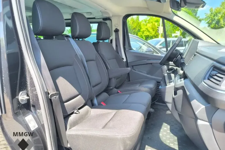 Renault Trafic din 2023 cu 49.717 km - oferta REN175149 - foto 26