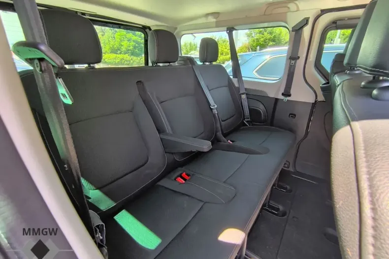 Renault Trafic din 2023 cu 49.717 km - oferta REN175149 - foto 28