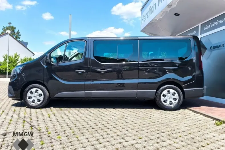 Renault Trafic din 2023 cu 49.717 km - oferta REN175149 - foto 32