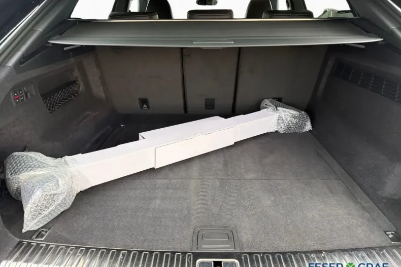 Audi Q8 din 2025 cu 15.900 km - oferta AUD175160 - foto 8