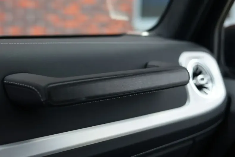 Mercedes-Benz G 63 AMG din 2024 cu 3.082 km - oferta MER175163 - foto 44