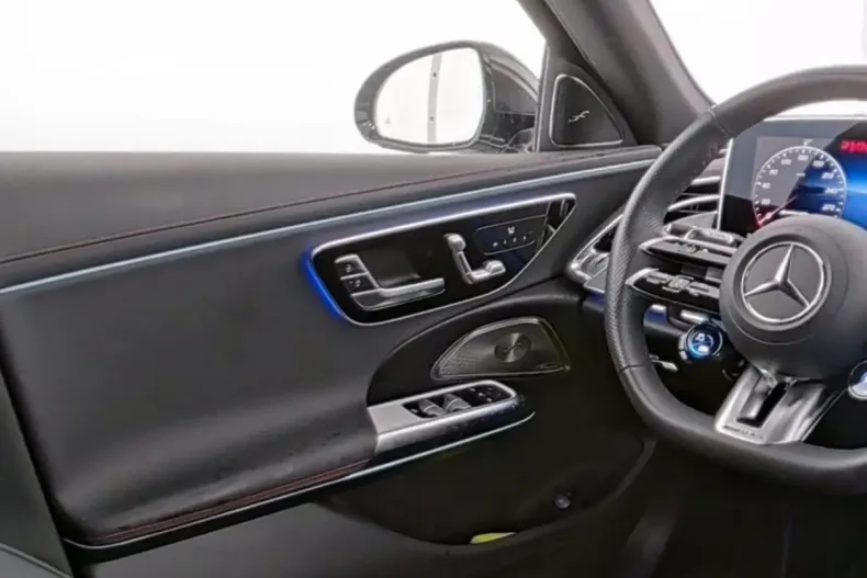 Mercedes-Benz E 53 AMG din 2025 cu 13.902 km - oferta MER175164 - foto 8