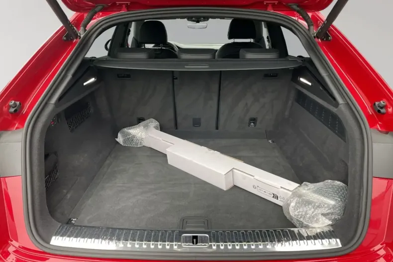 Audi Q8 din 2024 cu 29.350 km - oferta AUD175168 - foto 9