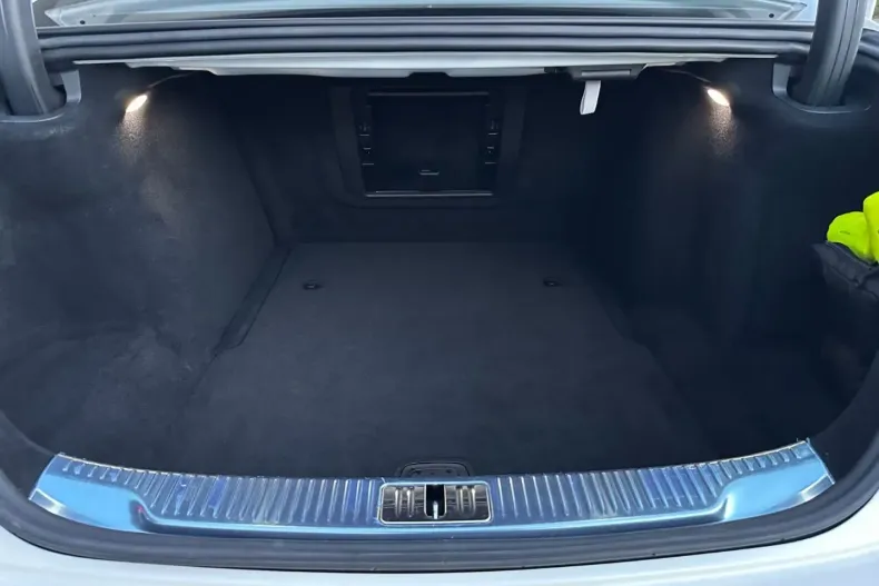 Mercedes-Benz S 580 din 2023 cu 31.000 km - oferta MER175169 - foto 22