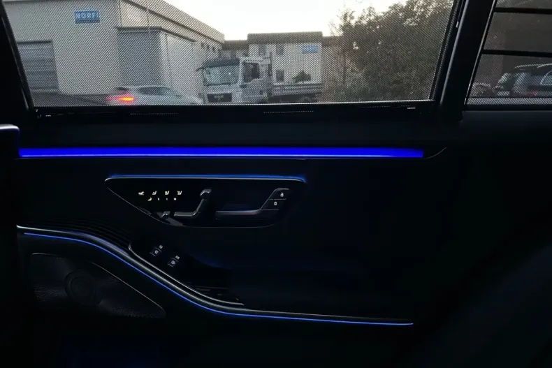 Mercedes-Benz S 580 din 2023 cu 31.000 km - oferta MER175169 - foto 33