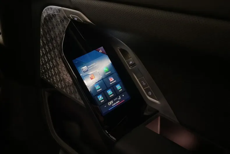 BMW M760 din 2024 cu 9.100 km - oferta BMW175173 - foto 21