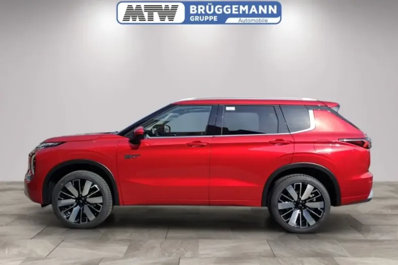 Mitsubishi Outlander din 2025 cu 3.870 km - oferta MIT175180 - foto 2