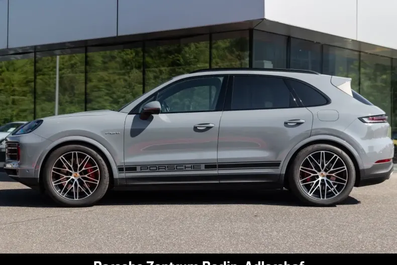 Porsche Cayenne din 2024 cu 16.302 km - oferta POR175193 - foto 2
