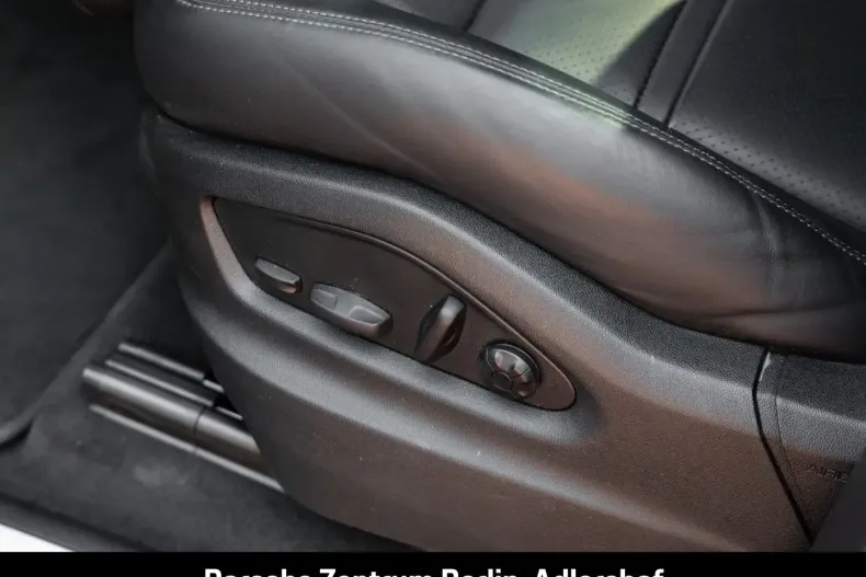 Porsche Cayenne din 2024 cu 16.302 km - oferta POR175193 - foto 18