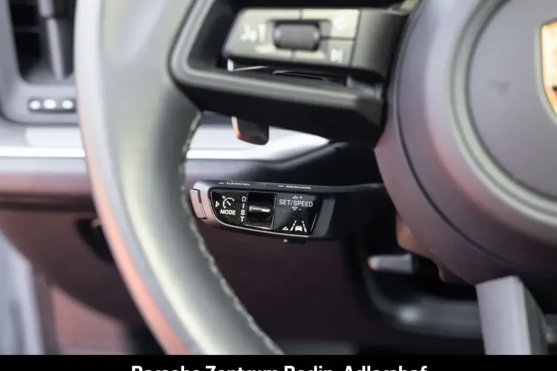 Porsche Cayenne din 2024 cu 16.302 km - oferta POR175193 - foto 28