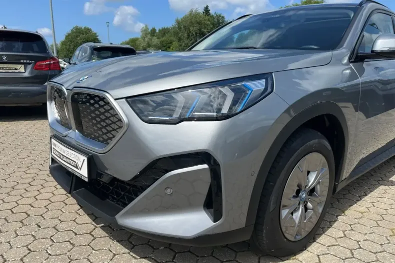 BMW iX2 din 2024 cu 23.200 km - oferta BMW175194 - foto 6