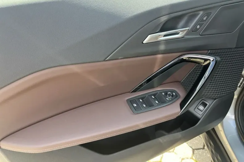 BMW iX2 din 2024 cu 23.200 km - oferta BMW175194 - foto 24