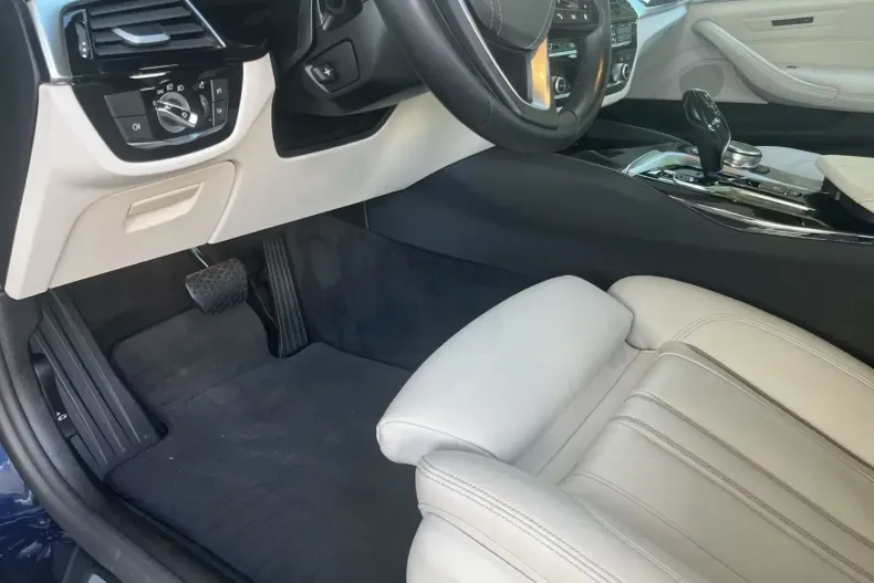 BMW 520 din 2022 cu 35.700 km - oferta BMW175196 - foto 11