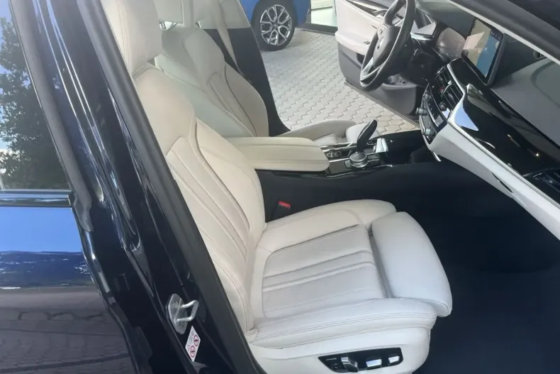 BMW 520 din 2022 cu 35.700 km - oferta BMW175196 - foto 35