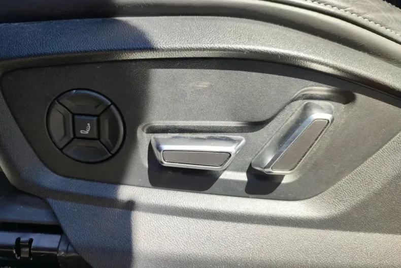 Audi SQ8 din 2024 cu 39.876 km - oferta AUD175202 - foto 16