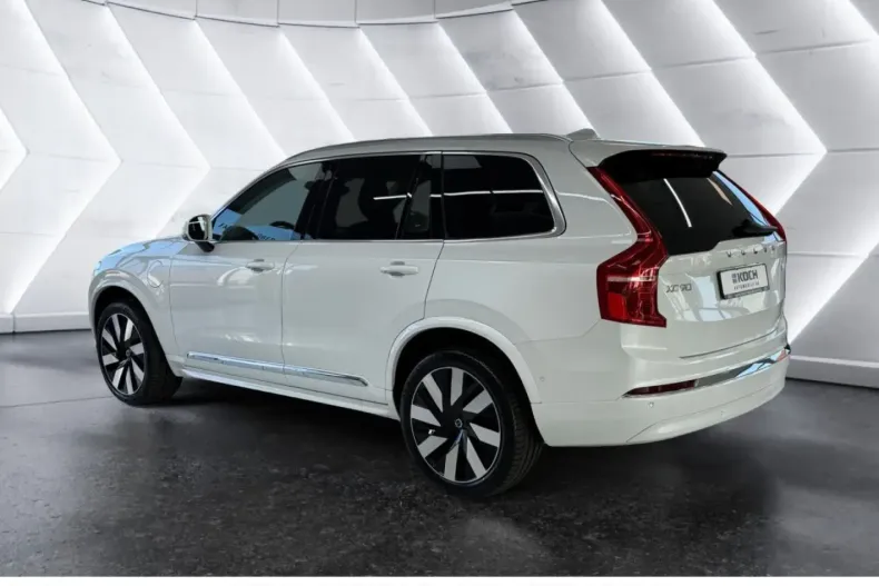 Volvo XC90 din 2024 cu 17.765 km - oferta VOL175205 - foto 2