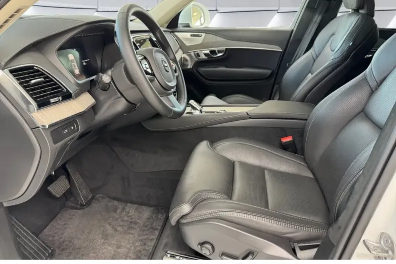 Volvo XC90 din 2024 cu 17.765 km - oferta VOL175205 - foto 5