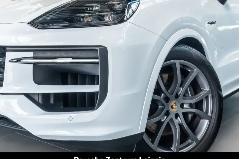 Porsche Cayenne din 2023 cu 29.769 km - oferta POR175217 - foto 8