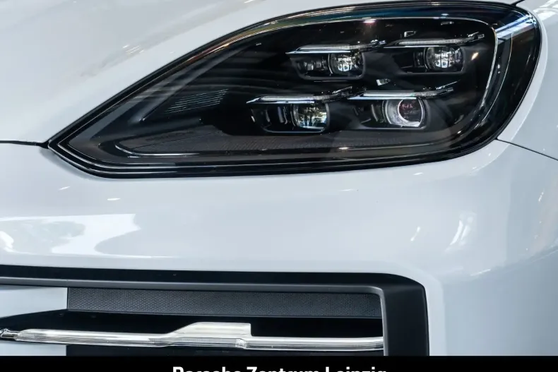 Porsche Cayenne din 2023 cu 29.769 km - oferta POR175217 - foto 9