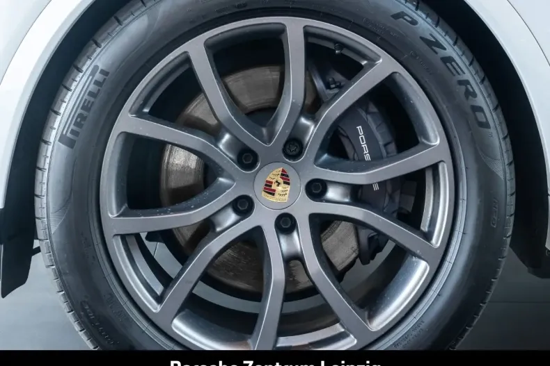 Porsche Cayenne din 2023 cu 29.769 km - oferta POR175217 - foto 10
