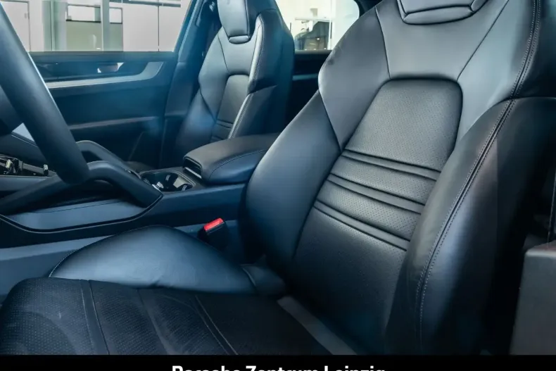 Porsche Cayenne din 2023 cu 29.769 km - oferta POR175217 - foto 16