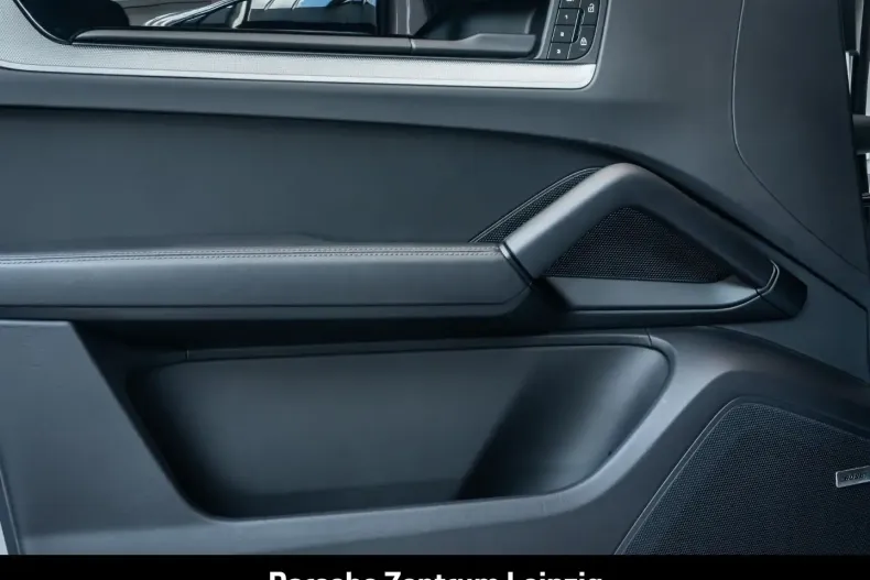 Porsche Cayenne din 2023 cu 29.769 km - oferta POR175217 - foto 20