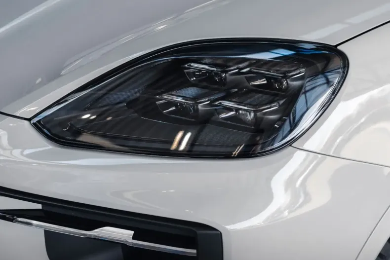 Porsche Cayenne din 2025 cu 22.000 km - oferta POR175221 - foto 10