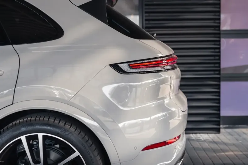 Porsche Cayenne din 2025 cu 22.000 km - oferta POR175221 - foto 12