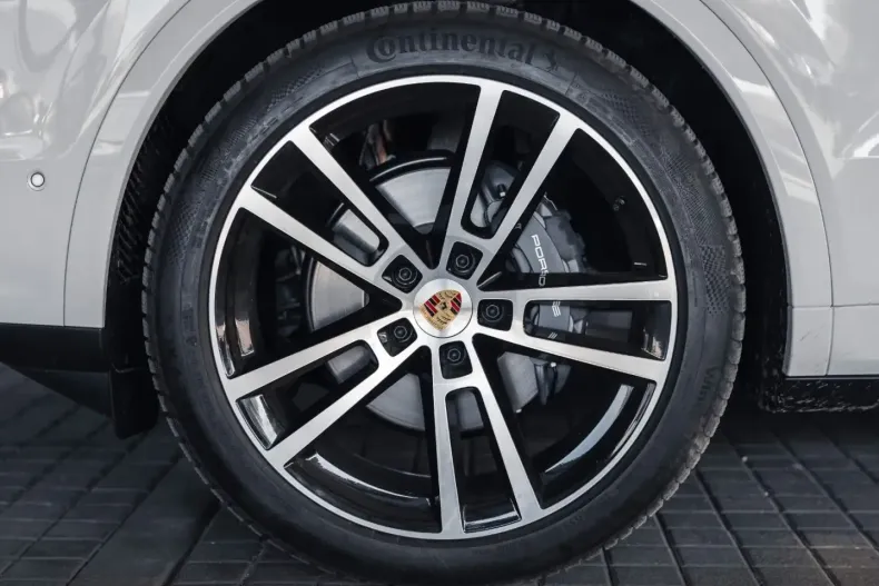 Porsche Cayenne din 2025 cu 22.000 km - oferta POR175221 - foto 18