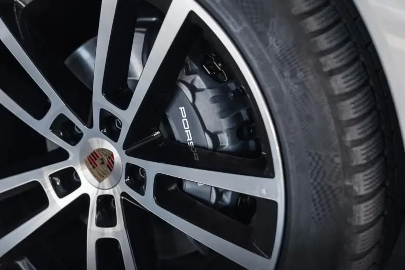 Porsche Cayenne din 2025 cu 22.000 km - oferta POR175221 - foto 22