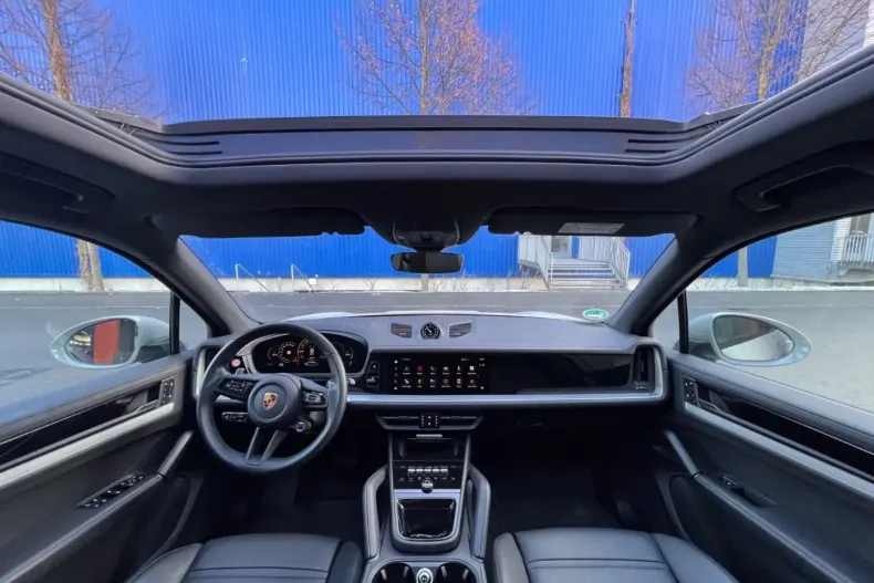 Porsche Cayenne din 2024 cu 25.400 km - oferta POR175224 - foto 23