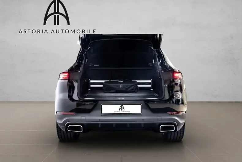 Porsche Cayenne din 2023 cu 28.985 km - oferta POR175226 - foto 16