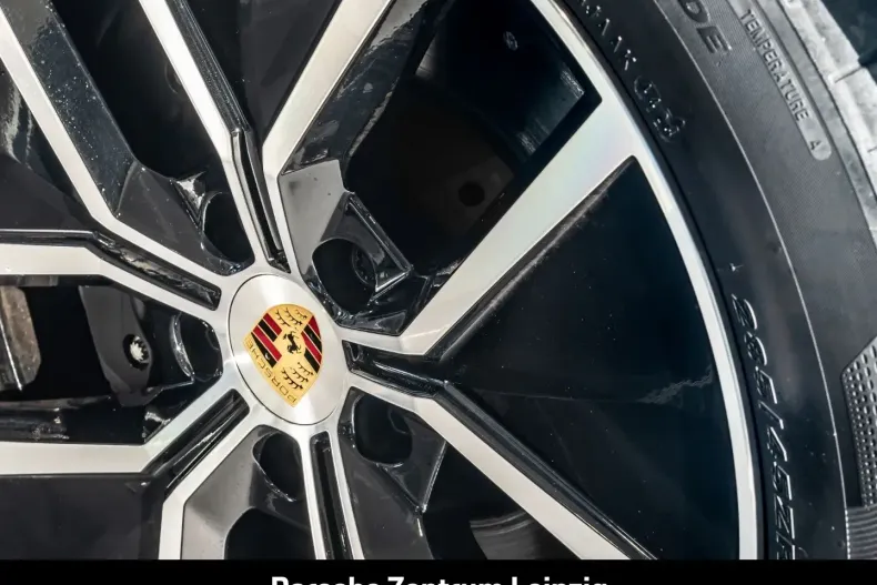 Porsche Cayenne din 2024 cu 24.651 km - oferta POR175228 - foto 10