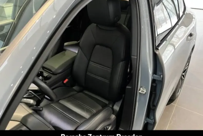 Porsche Cayenne din 2024 cu 23.021 km - oferta POR175231 - foto 5