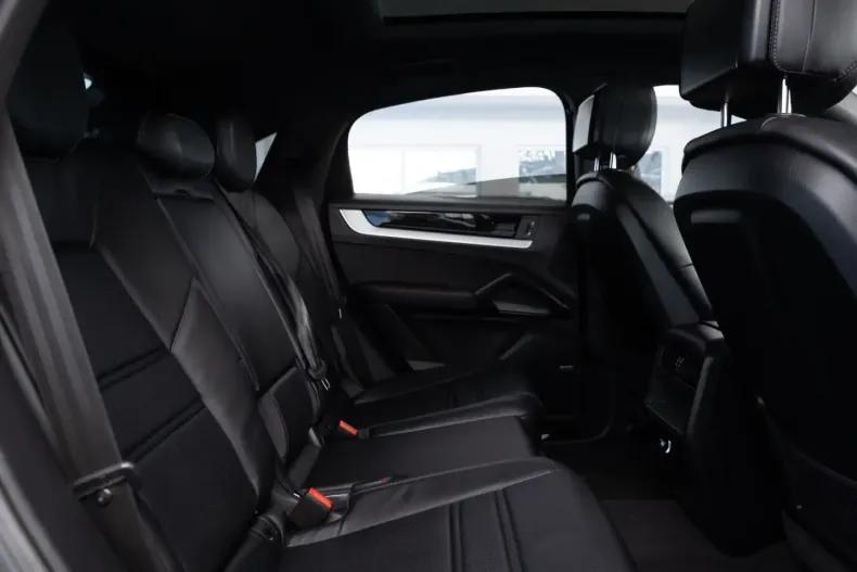 Porsche Cayenne din 2024 cu 65.000 km - oferta POR175232 - foto 11