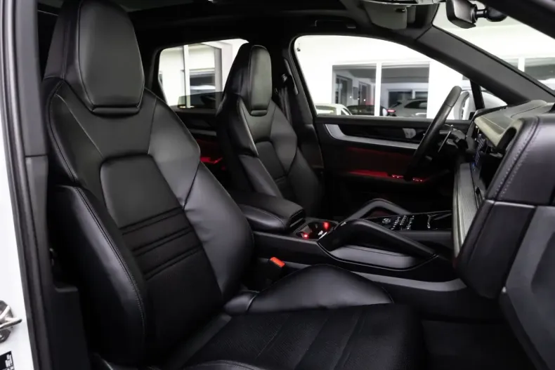 Porsche Cayenne din 2024 cu 68.500 km - oferta POR175234 - foto 12