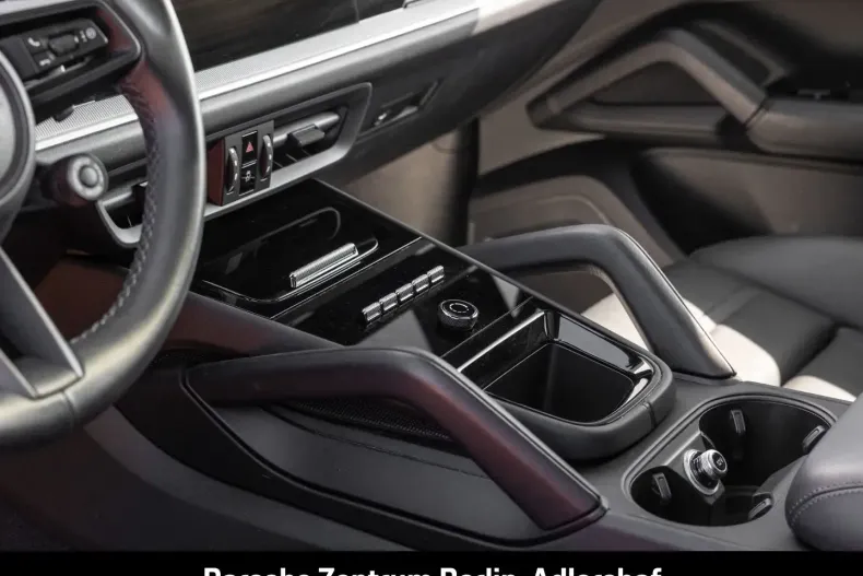 Porsche Cayenne din 2023 cu 29.550 km - oferta POR175235 - foto 21