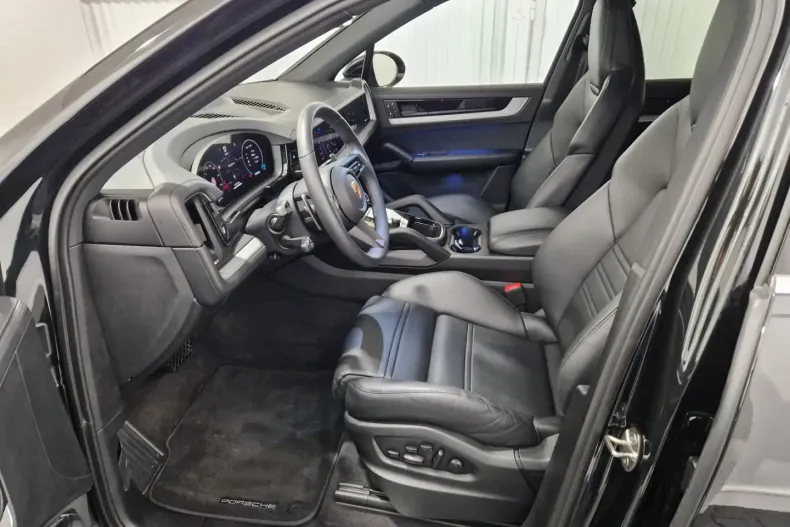 Porsche Cayenne din 2025 cu 20.900 km - oferta POR175236 - foto 11