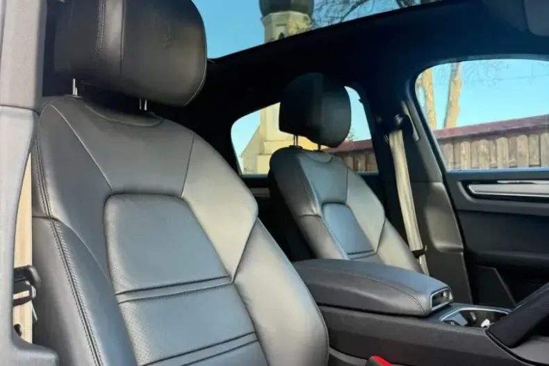 Porsche Cayenne din 2023 cu 69.999 km - oferta POR175247 - foto 22