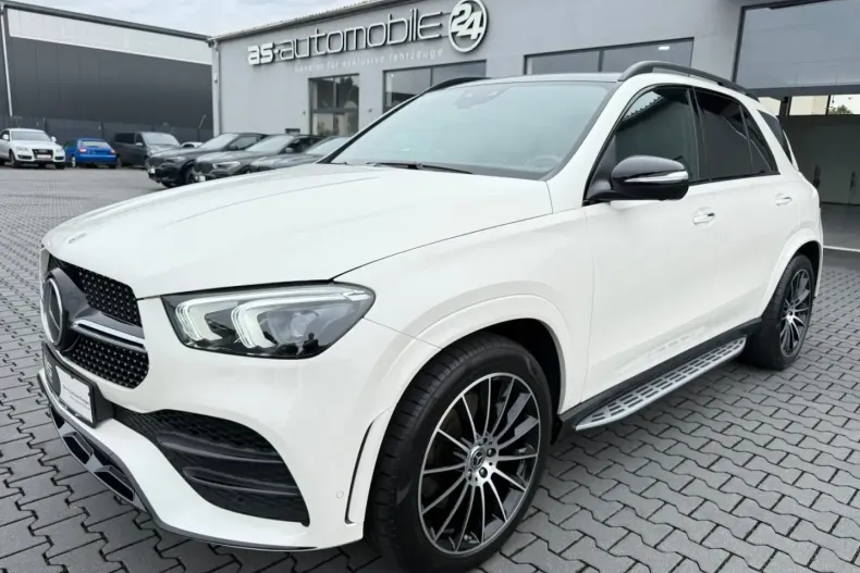 Mercedes-Benz GLE 400 din 2023 cu 42.660 km - oferta MER175248 - foto 1