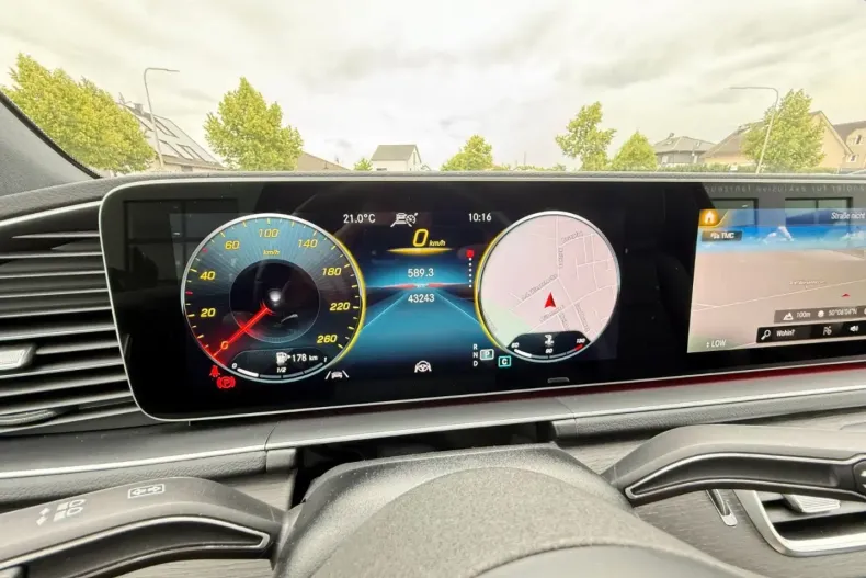 Mercedes-Benz GLE 400 din 2023 cu 42.660 km - oferta MER175248 - foto 25