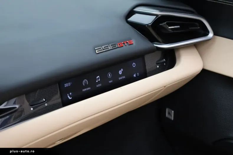 Ferrari 296 GTS din 2022 cu 22.054 km - oferta FER175253 - foto 22