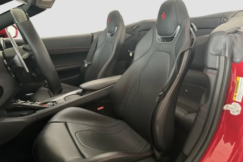 Ferrari Portofino din 2021 cu 4.400 km - oferta FER175254 - foto 9