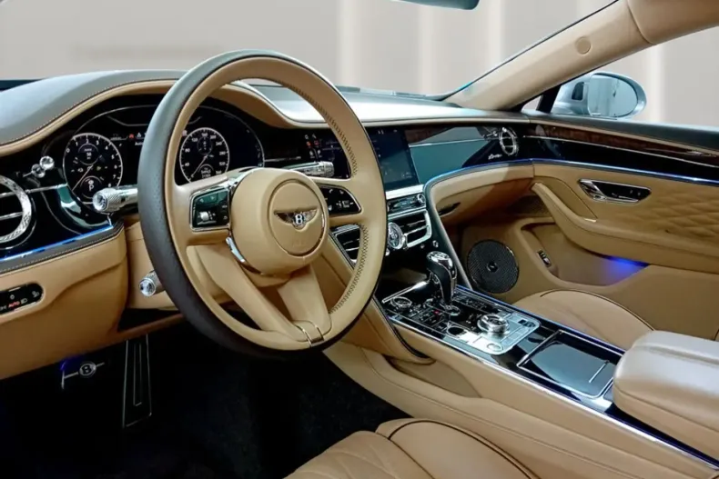 Bentley Flying Spur din 2024 cu 21.309 km - oferta BEN175255 - foto 1