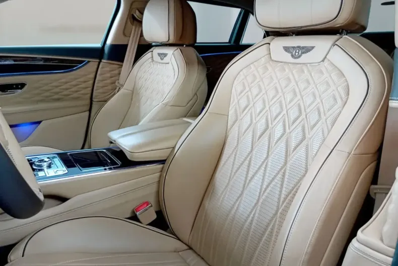 Bentley Flying Spur din 2024 cu 21.309 km - oferta BEN175255 - foto 10