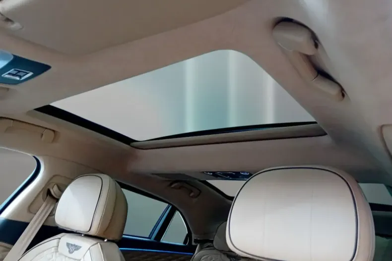 Bentley Flying Spur din 2024 cu 21.309 km - oferta BEN175255 - foto 18