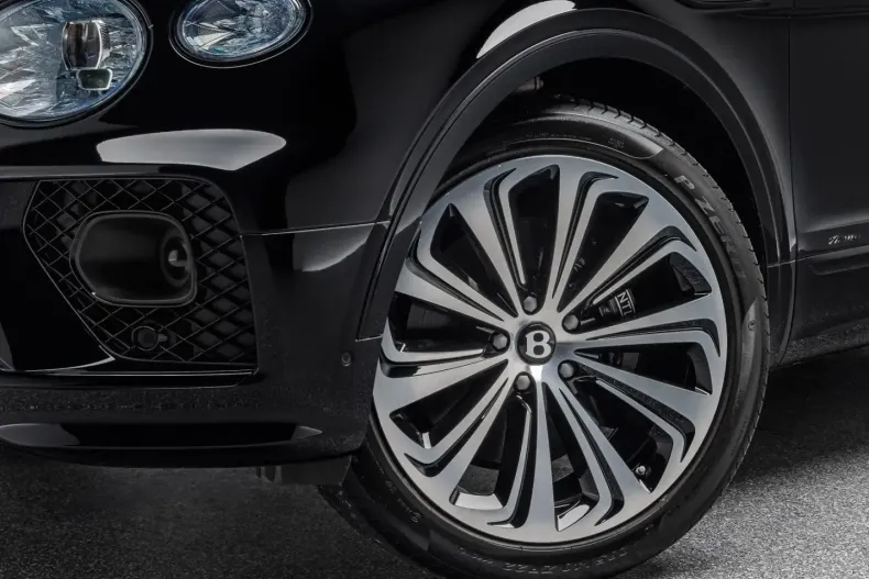 Bentley Bentayga din 2023 cu 8.200 km - oferta BEN175256 - foto 7