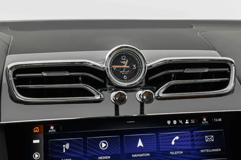 Bentley Bentayga din 2023 cu 8.200 km - oferta BEN175256 - foto 19