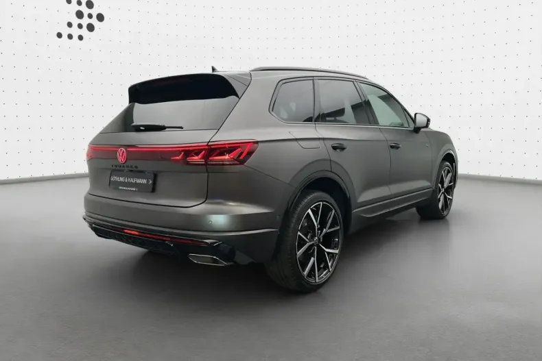 Volkswagen Touareg din 2025 cu 26.753 km - oferta VOL175257 - foto 4